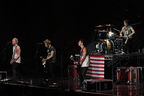 Picture of a 5SoS